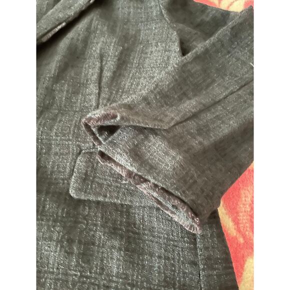 Sisley Black textured single button close blazer with fringed edging SZ 10 - Picture 12 of 12
